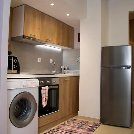 C.27 Lili Urban_apartment 塞萨洛尼基